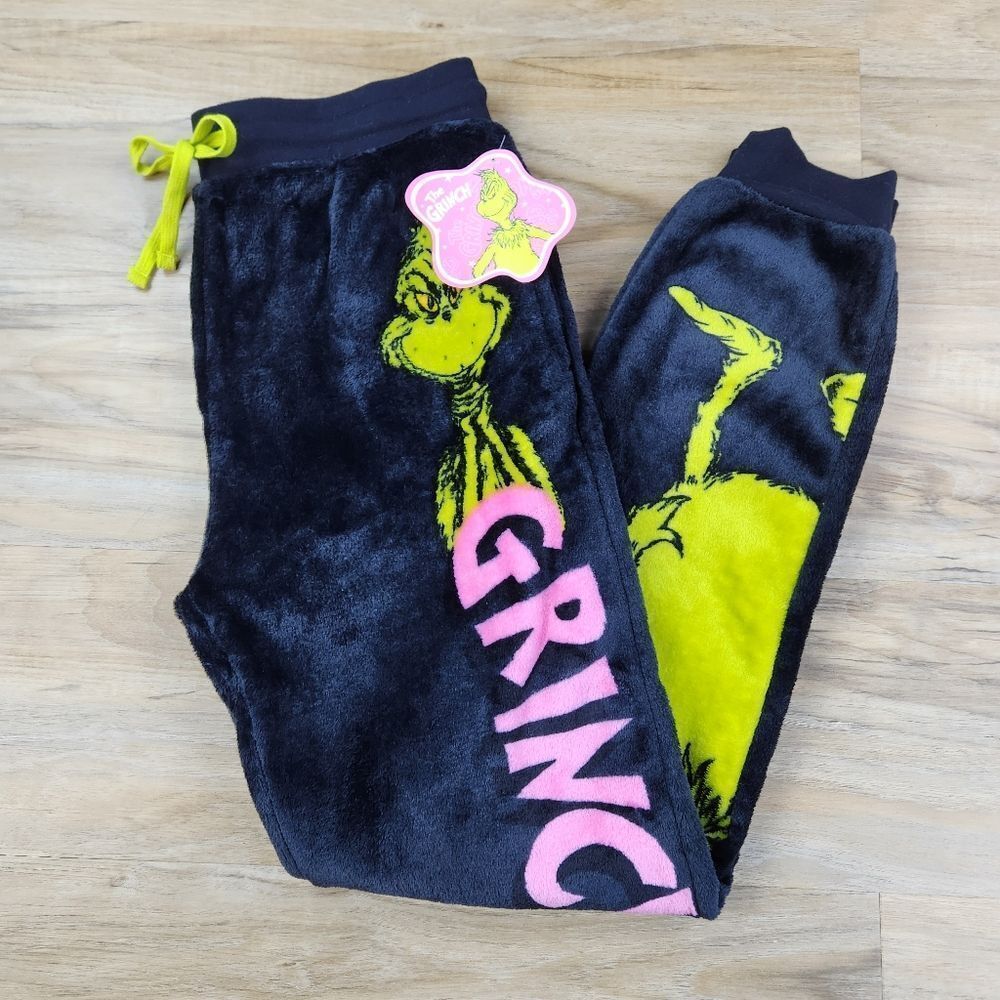 ☔️🔸️NWT The Grinch Black & Green Grinch Graphic Plush Joggers Small - Picture 4 of 12